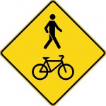Signal avancé de passage piétons et cyclistes (gauche)
